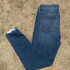 Kancan jeggings with distressed edges